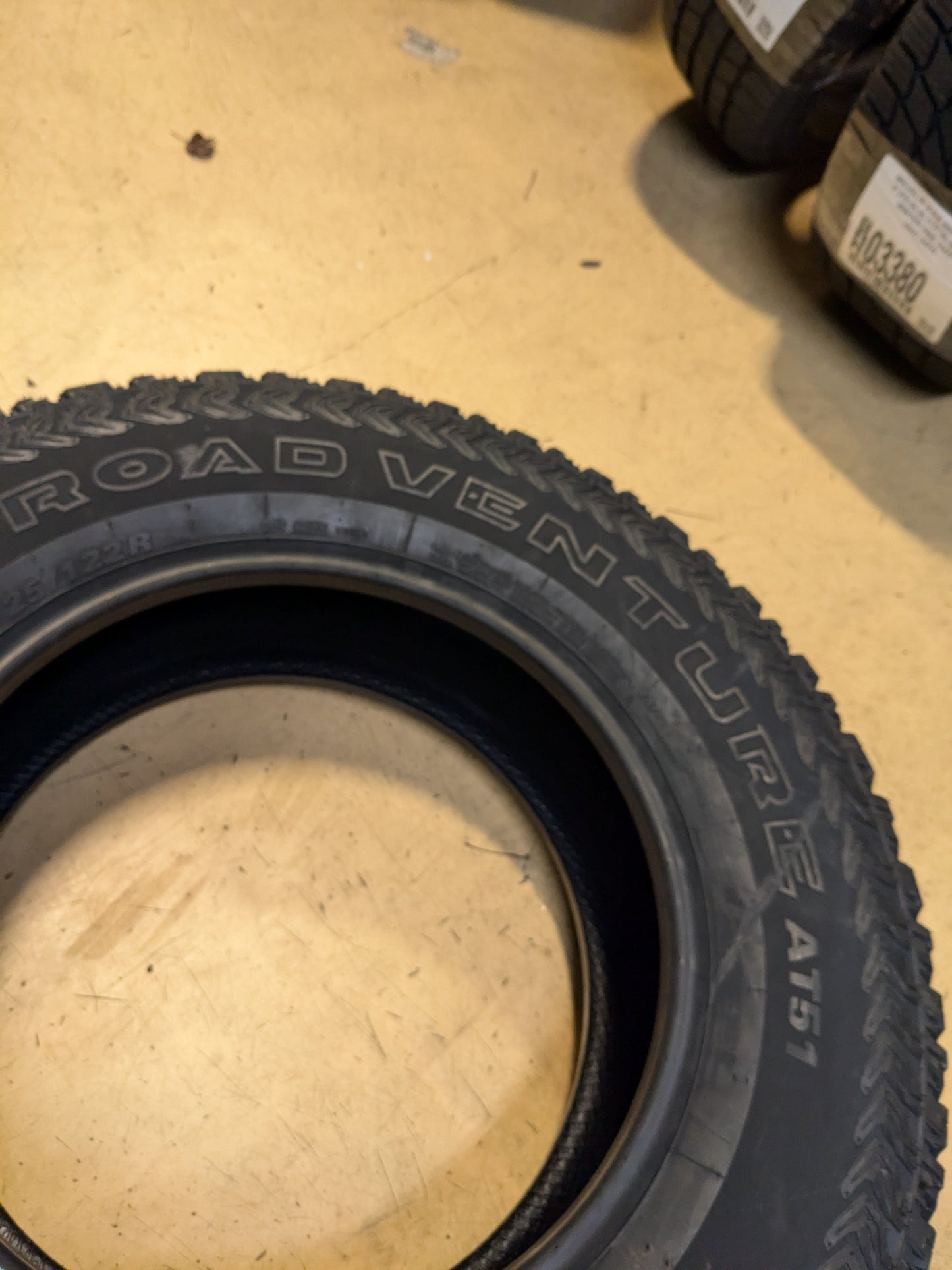KUMHO ROAD VENTURE AT51 BSW LT 275 70 18 125/122R LRE 10 PLY ALL TERRAIN TIRE 2177823