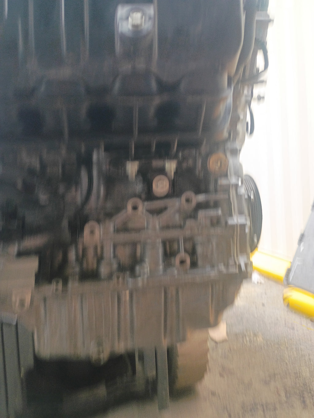 01-05 HONDA CIVIC MOTOR D17A-VTEC 1.7L 4 CYL (ENGINE ONLY)