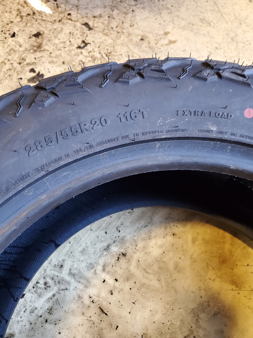 GRIPMAX MAXGRIP R/T+ BSW P 285 55 20 116T XL RUGGED TERRAIN TIRE GRT057