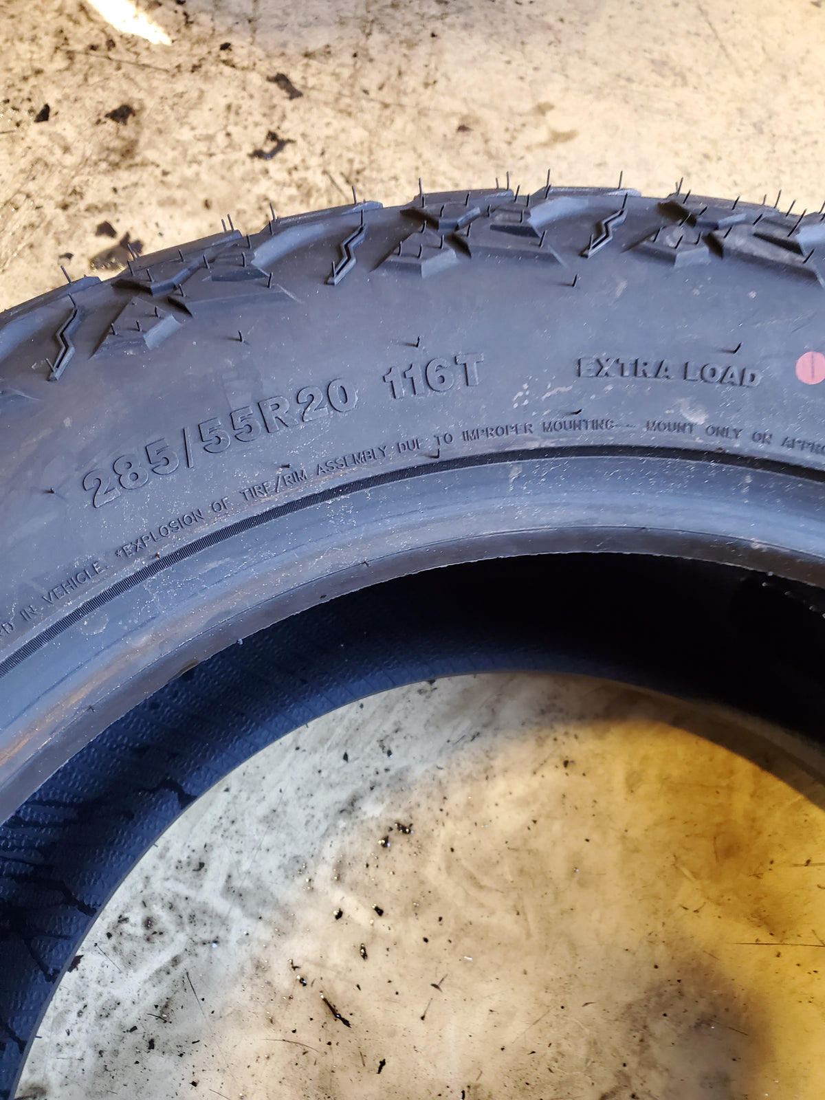 GRIPMAX MAXGRIP R/T+ BSW P 285 55 20 116T XL RUGGED TERRAIN TIRE GRT057