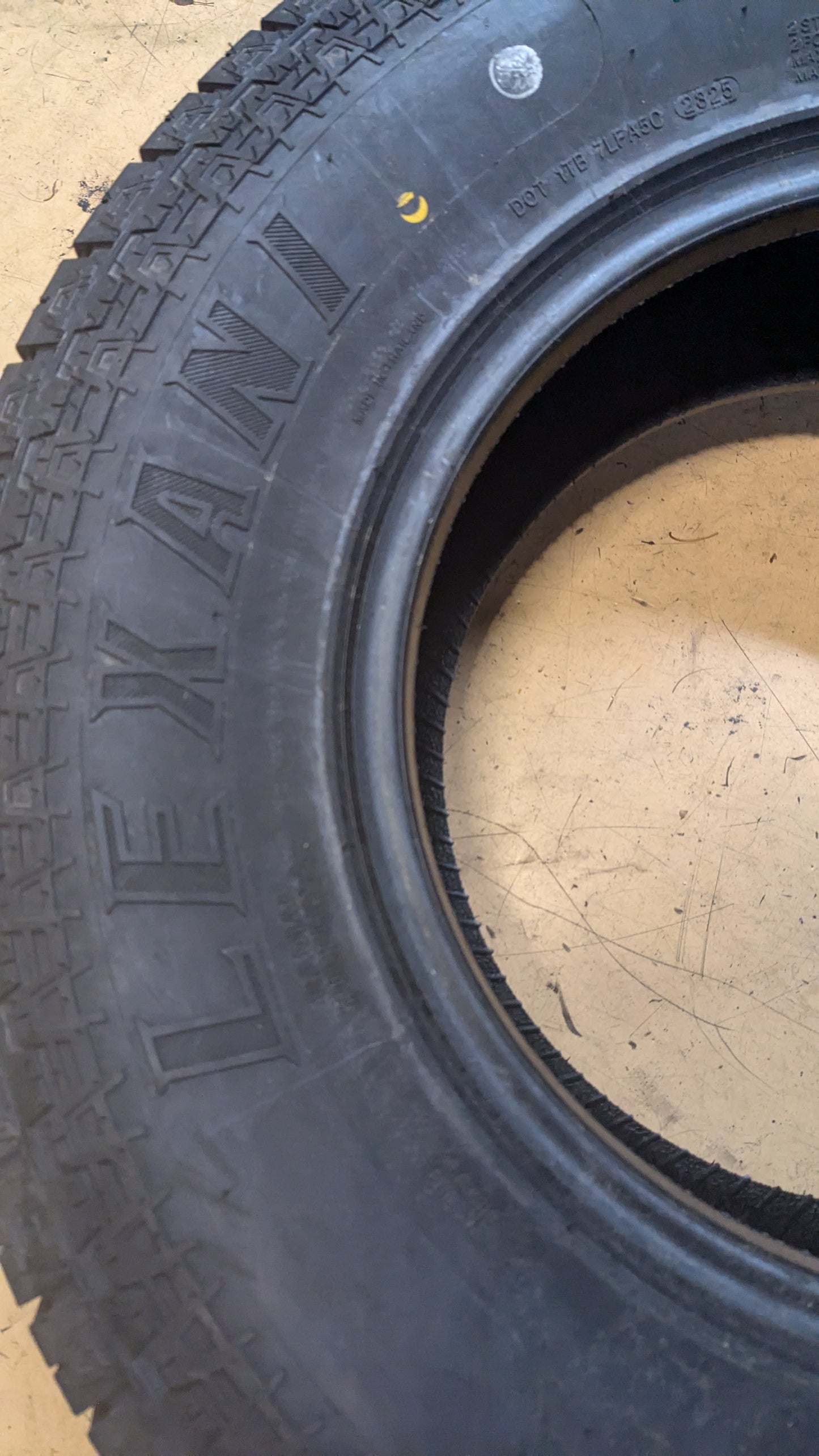 LEXANI TERRAIN BEAST AT BSW P 265 70 15 112S  ALL SEASON TIRE  LXSTAT1570020