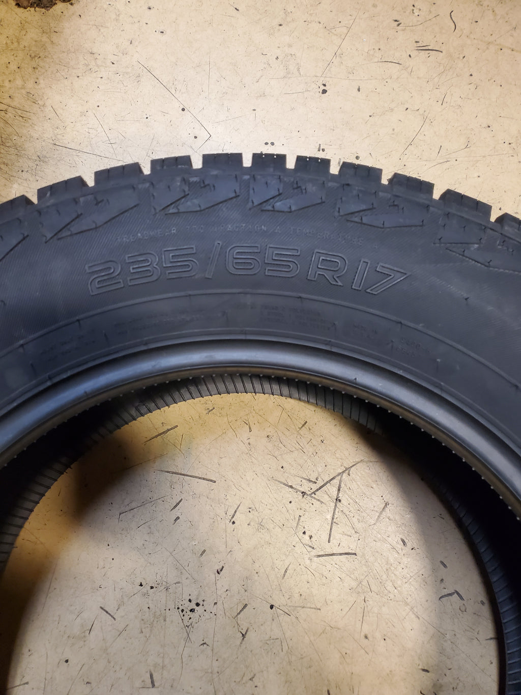 NOKIAN OUTPOST APT BSW P 235 65 17 104H ALL TERRAIN TIRE T432100