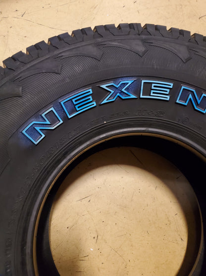 2 NEXEN ROADIAN AT PRO RA8 OWL P 33 12.5 15 108R 6PLY ALL TERRAIN TIRE 16282NXK