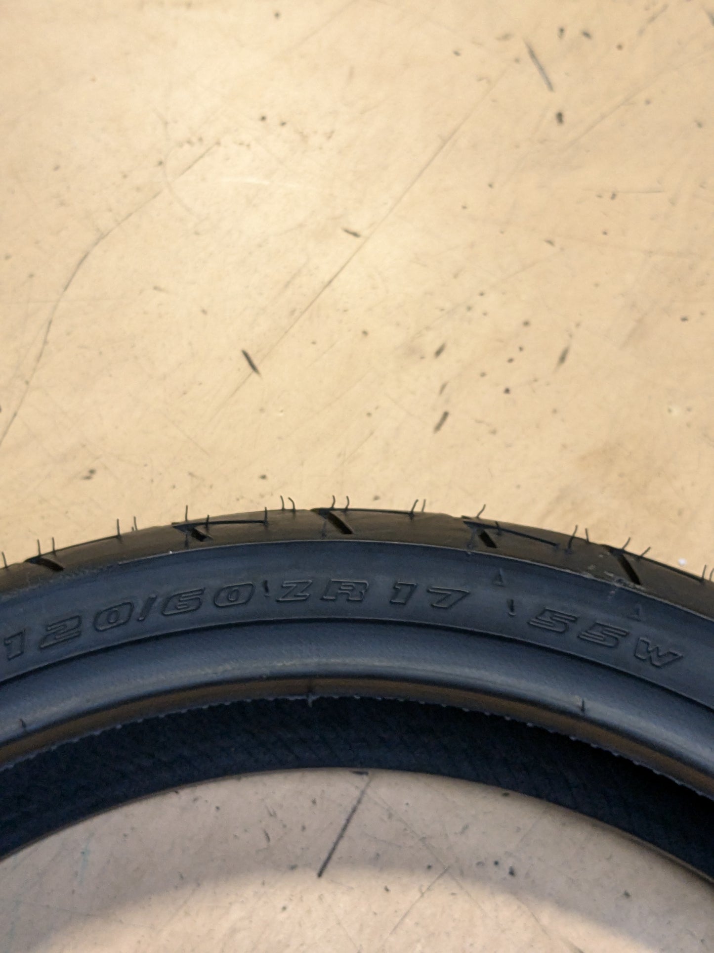SHINKO F009RR BSW 120 60 17 55W FRONT MOTORCYCLE TIRE 87-4040