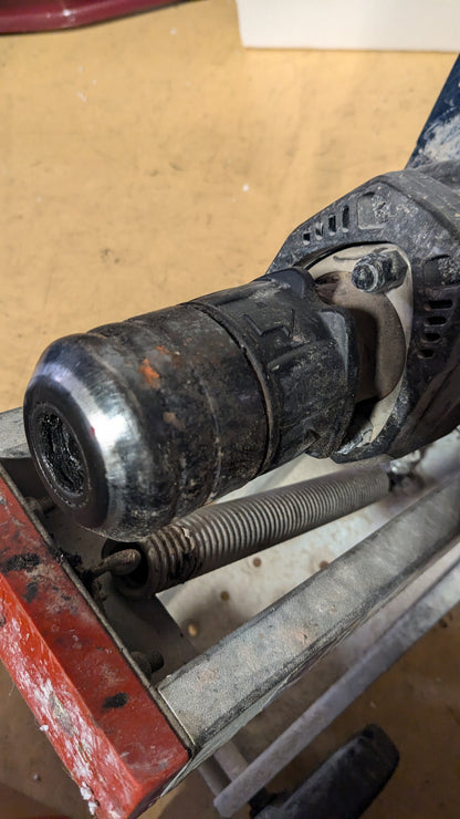 USED MAKINEX JACKHAMMER WITH HILTI TE 1000-AVR DEMOLITION HAMMER