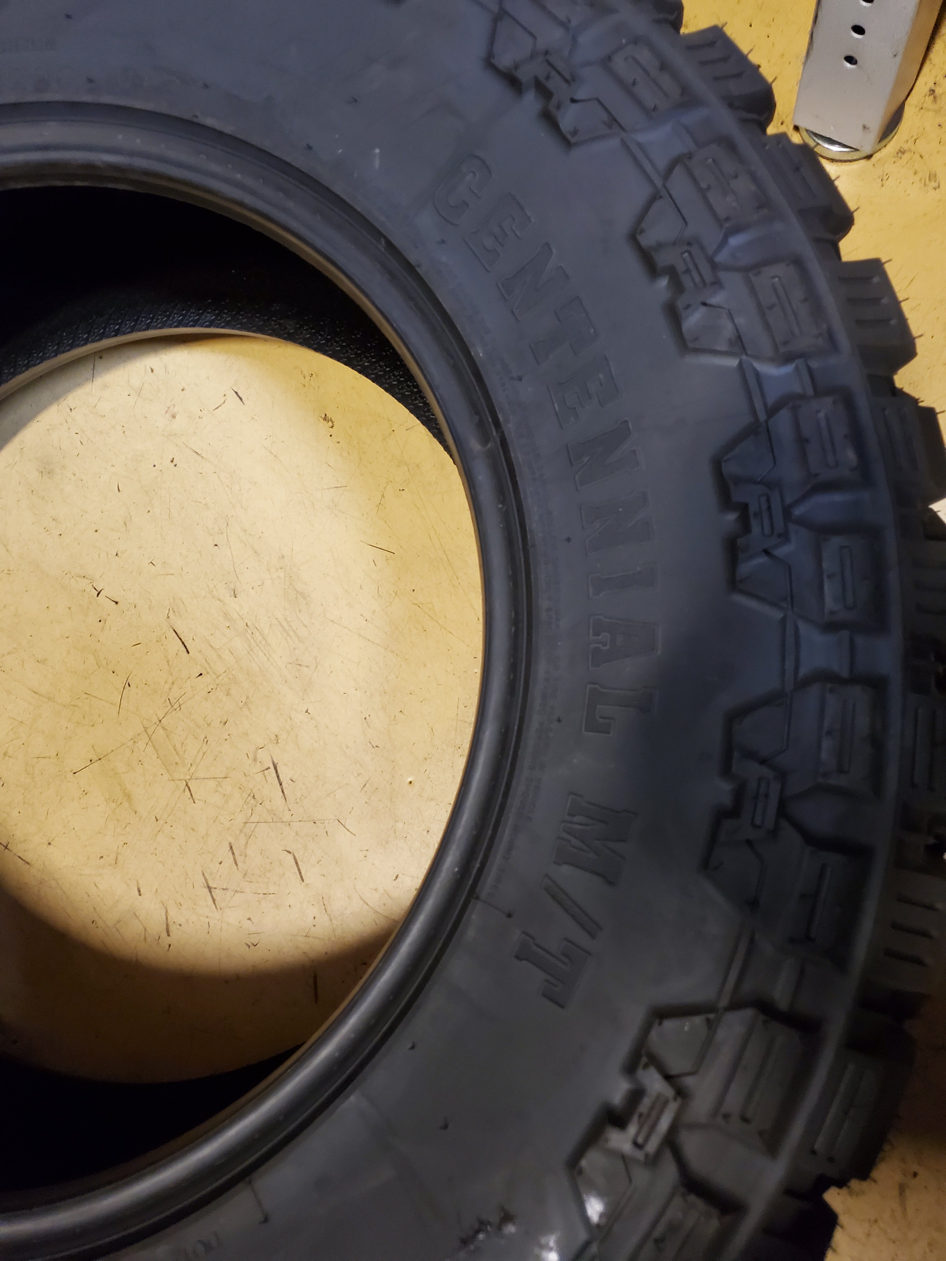 (KSL ONLY) 2 CENTENNIAL DIRT COMMANDER M/T BSW LT 37 12.5 20 129Q 12PLY MUD TIRE TCD2037125F
