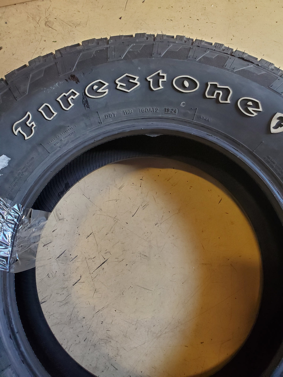 USED FIRESTONE DESTINATION A/T2 OWL P 265 70 17 113S ALL TERRAIN TIRE 014434