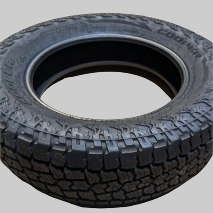 COOPER DISCOVERER ROAD + TRAIL AT P 235 65 18 106V SL ALL TERRAIN TIRE 171268049