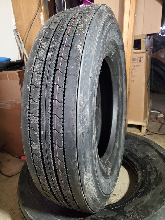 KUMHO KLT12E BSW LT 11 22.5 144/142L 14PLY COMMERCIAL TIRE 2246223