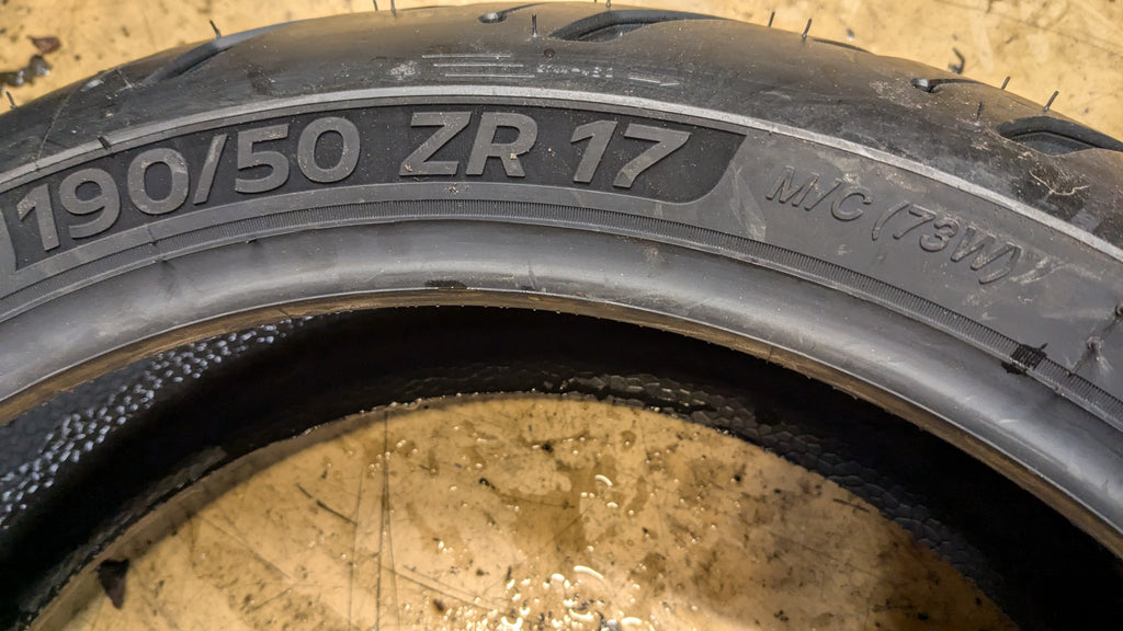 MICHELIN ROAD 6 GT BSW  190 50 17 73W REAR MOTORCYCLE TIRE 2400