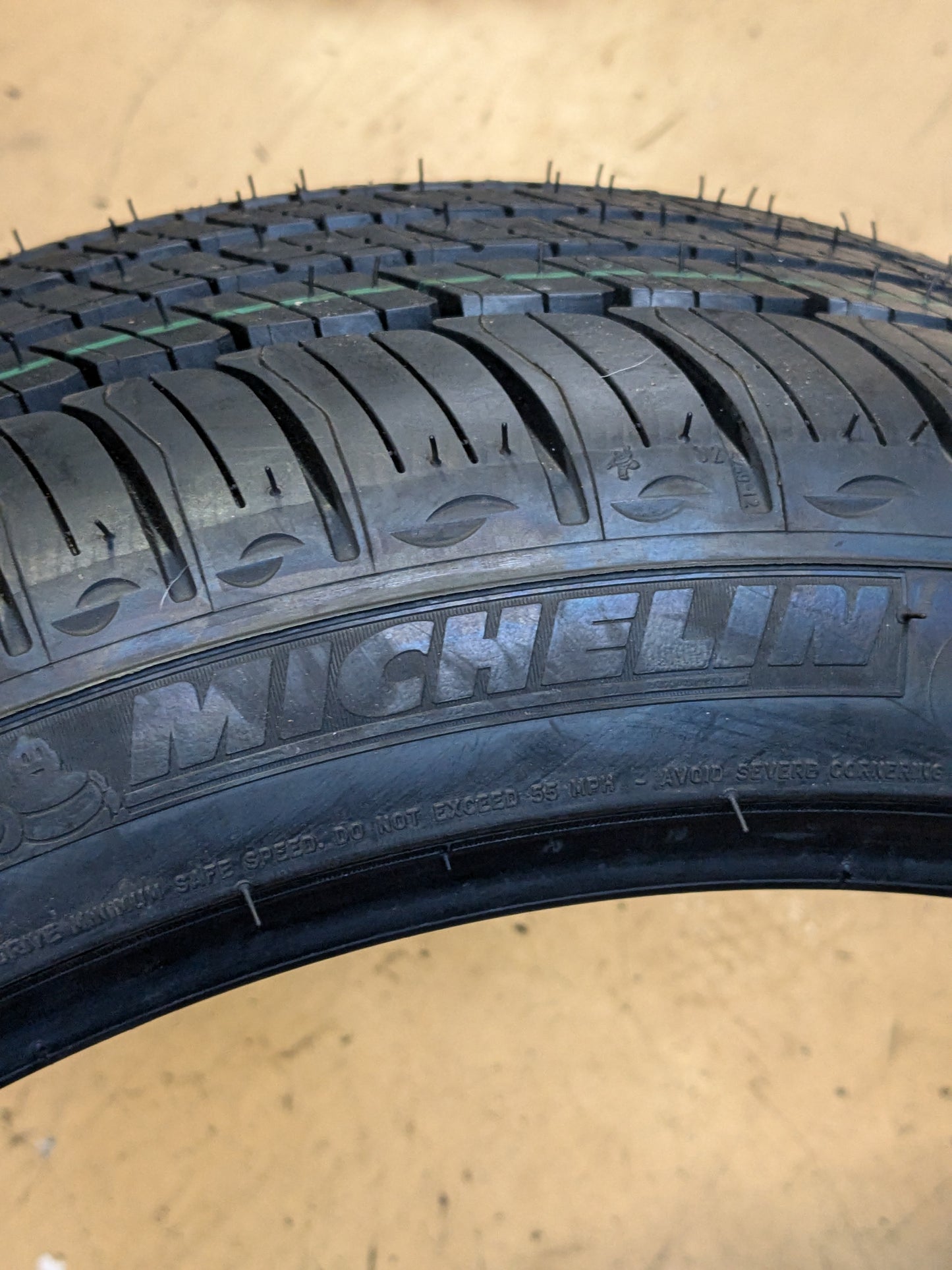 2 NEW OLD STOCK MICHELIN PRIMACY MXM4 ZP (*) BMW RSC RUNFLAT P 225 40 19 93V XL ALL SEASON TIRE 18126