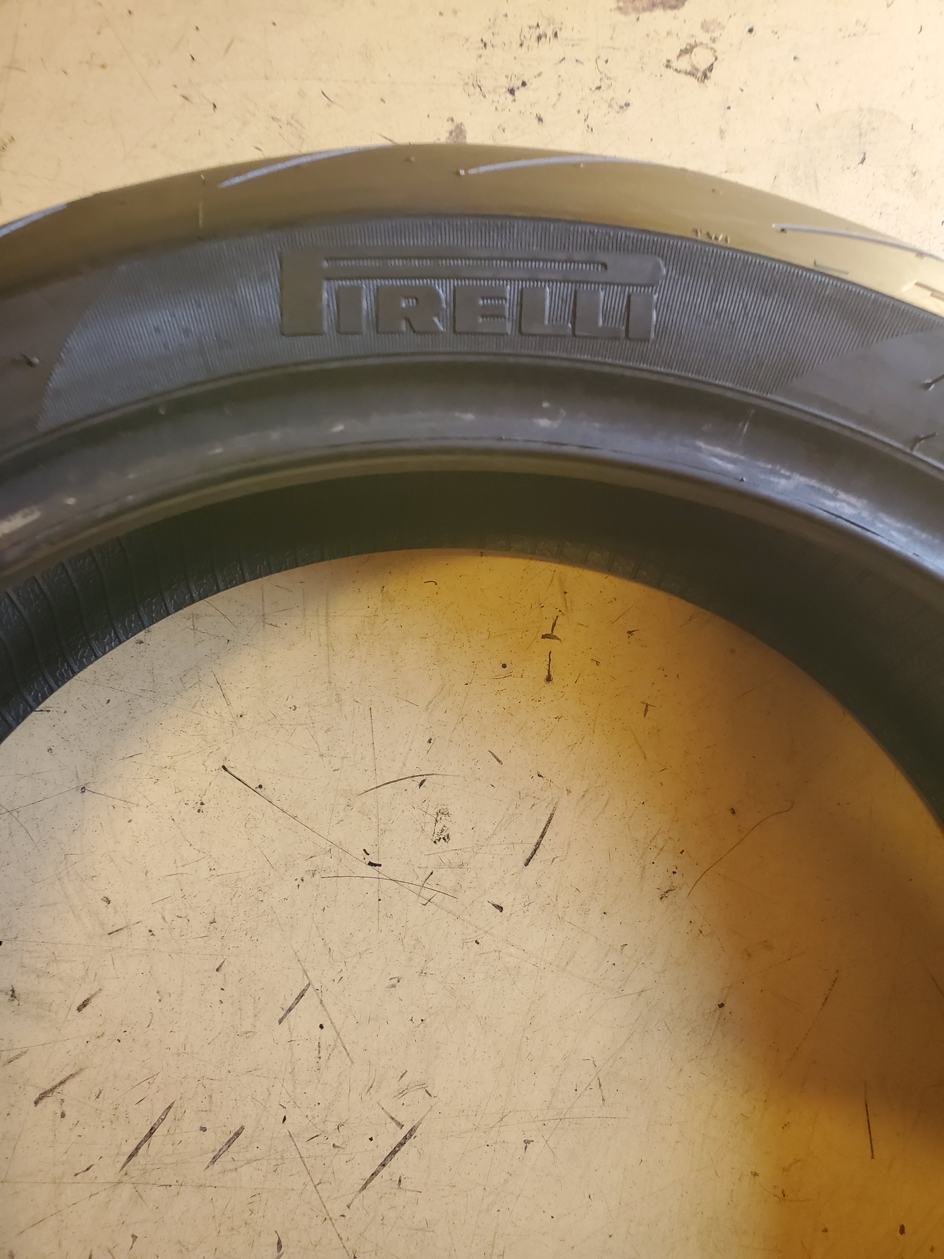 PIRELLI DIABLO ROSSO III BSW 180 55 17 73W REAR MOTORCYCLE TIRE 4455025