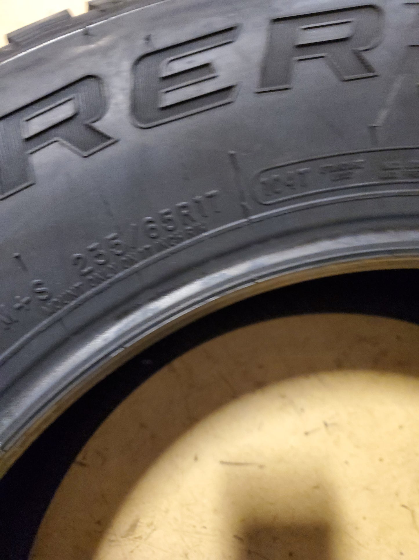 COOPER DISCOVERER TRUE NORTH BSW P 235 65 17 104T WINTER TIRE 166187004