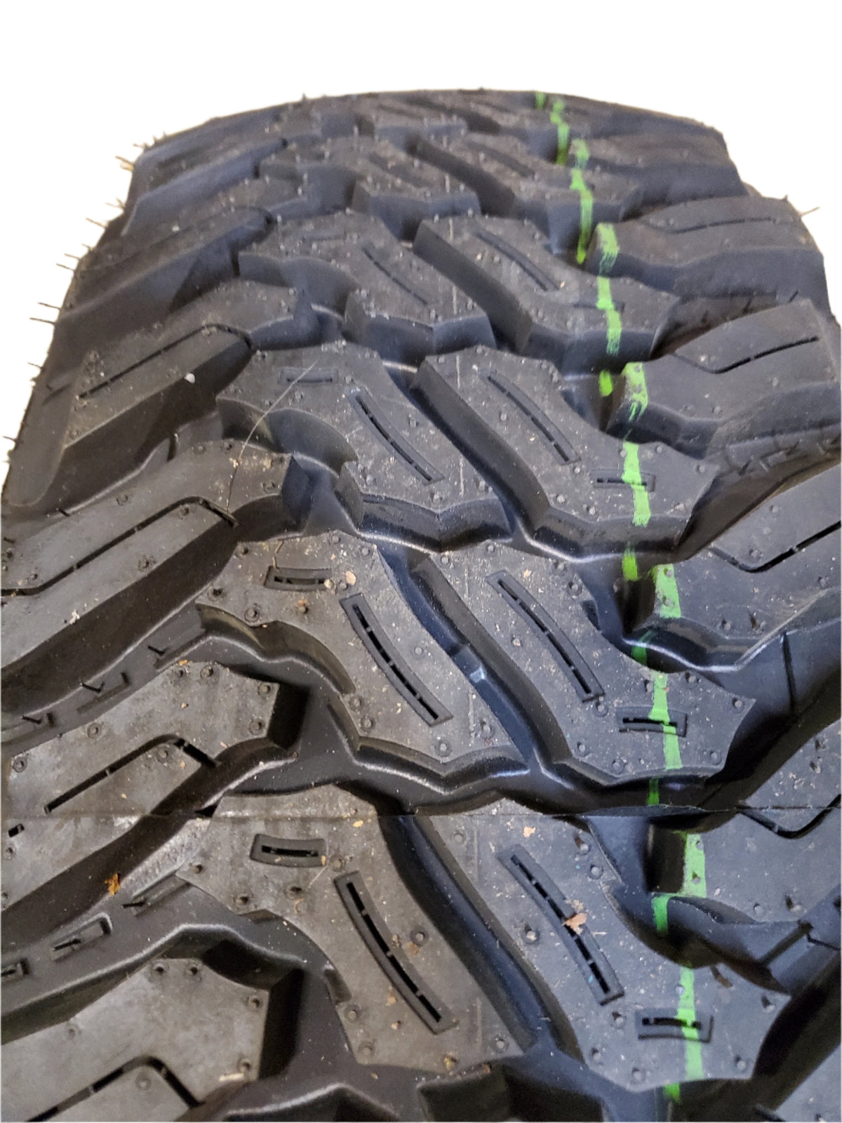 2 ACCELERA M/T 01 BSW LT 31 10.5 15 109Q 6PLY MUD TIRE 1200035740