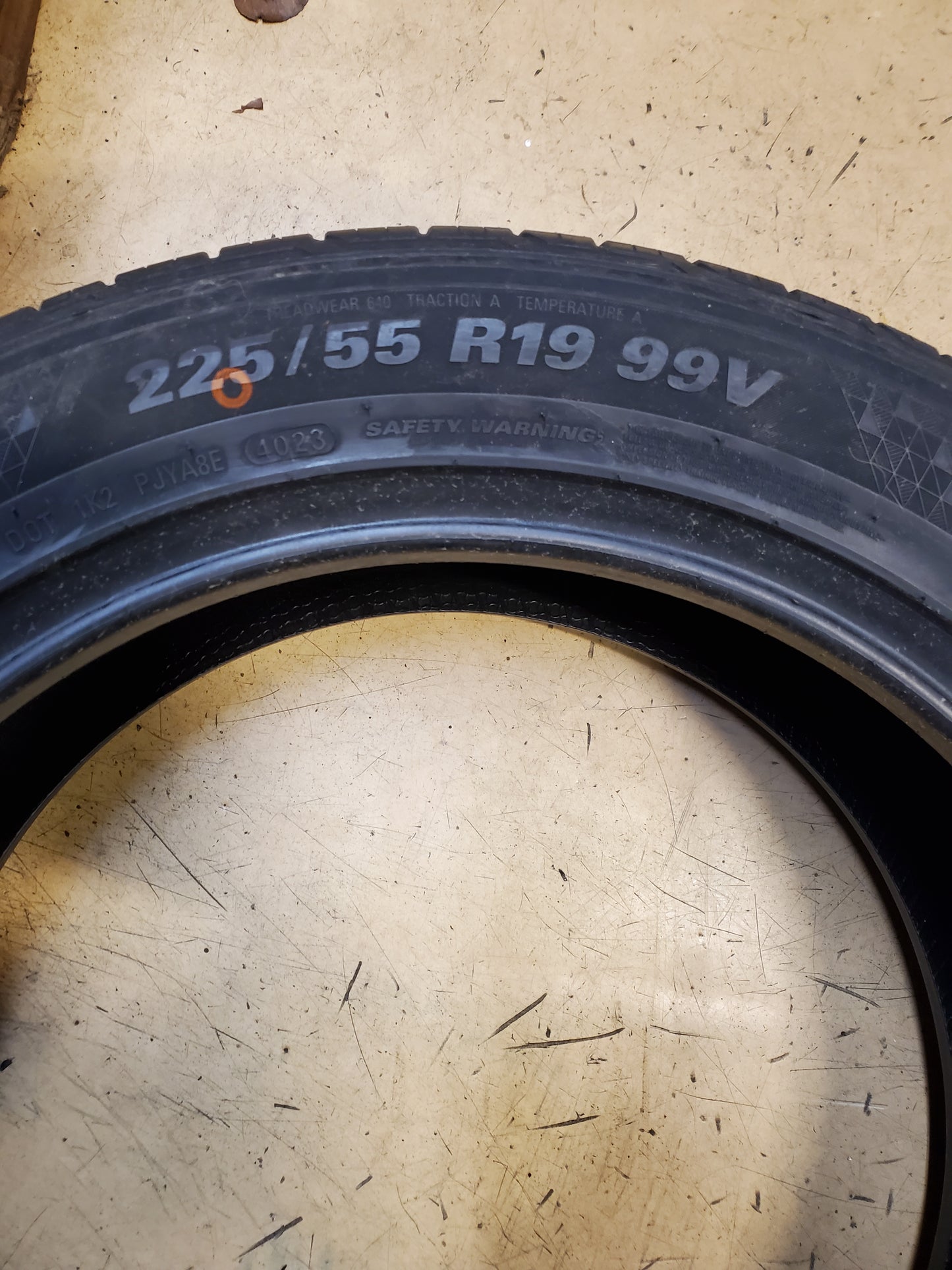 2 KUMHO CRUGEN HP71 BSW P 225 55 19 99V ALL SEASON TIRE 2267843