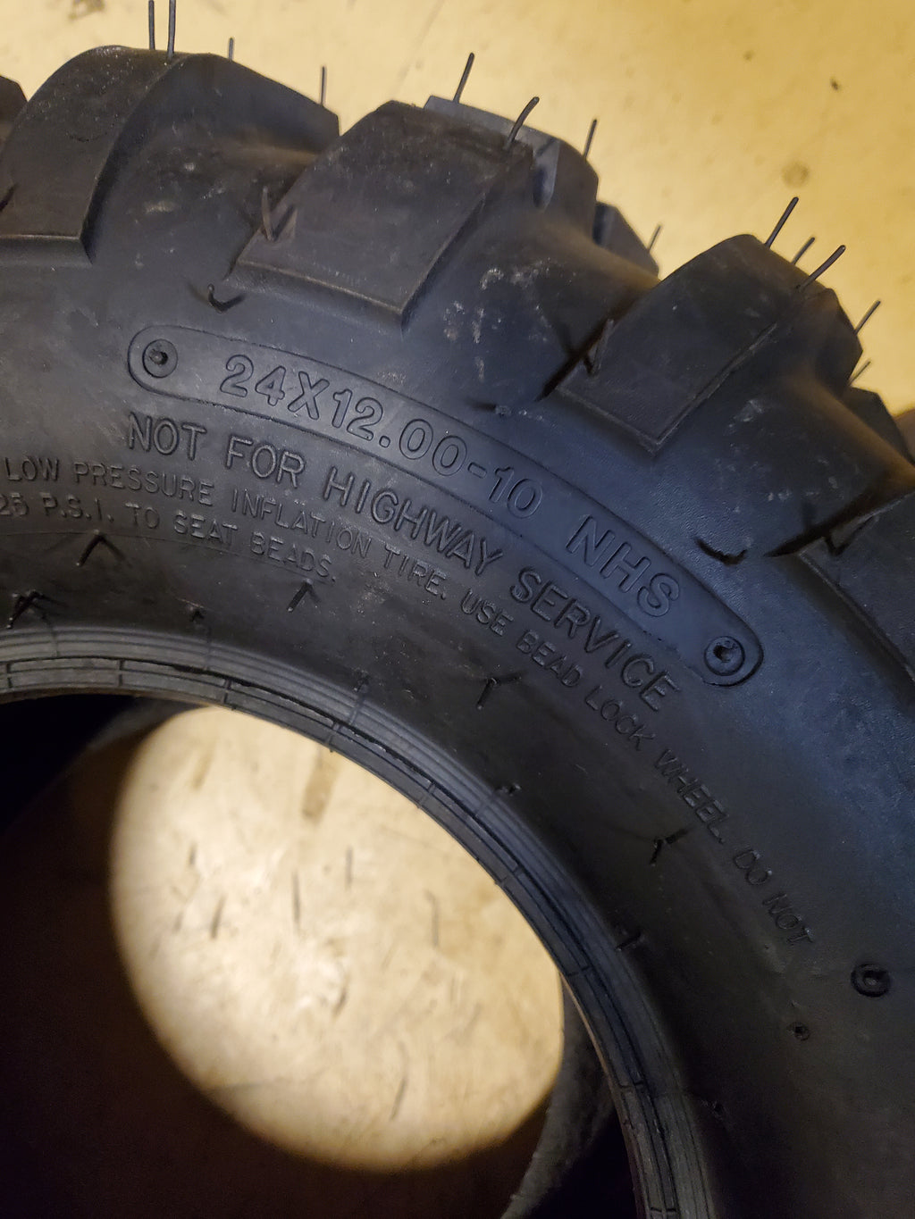 CARLSTAR AT489 BSW  24 12 10 4PLY ATV/UTV TIRE 5798A6