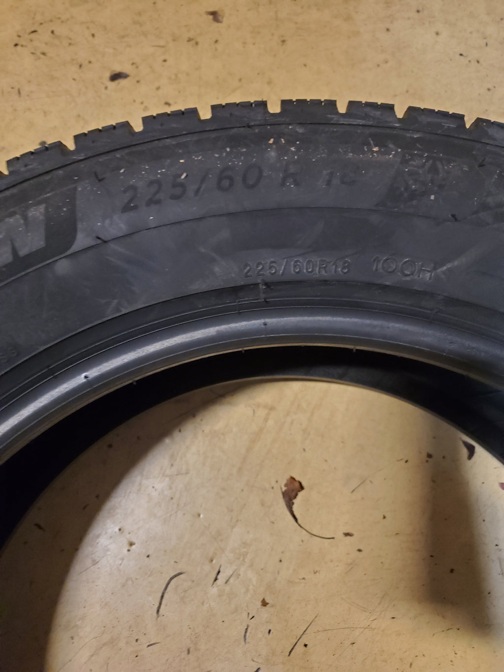 2 MICHELIN X-ICE SNOW BSW P 225 60 18 100H WINTER TIRE 18966