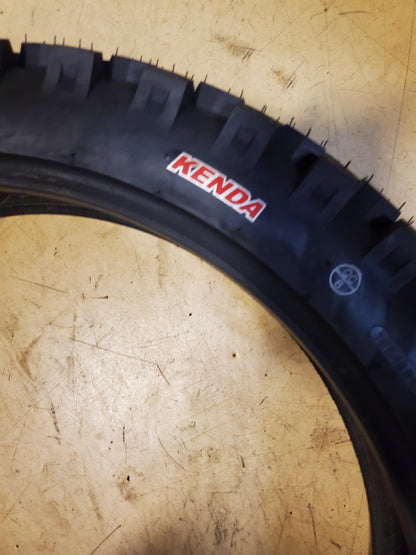 KENDA K270 BSW  120 80 18 62P REAR MOTORCYCLE TIRE 042701806C1