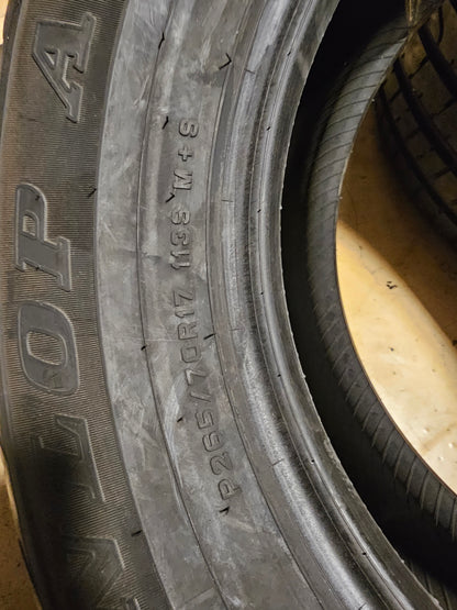 DUNLOP GRANDTREK AT20 P 265 70 17 113S SL ALL TERRAIN TIRE 290105041