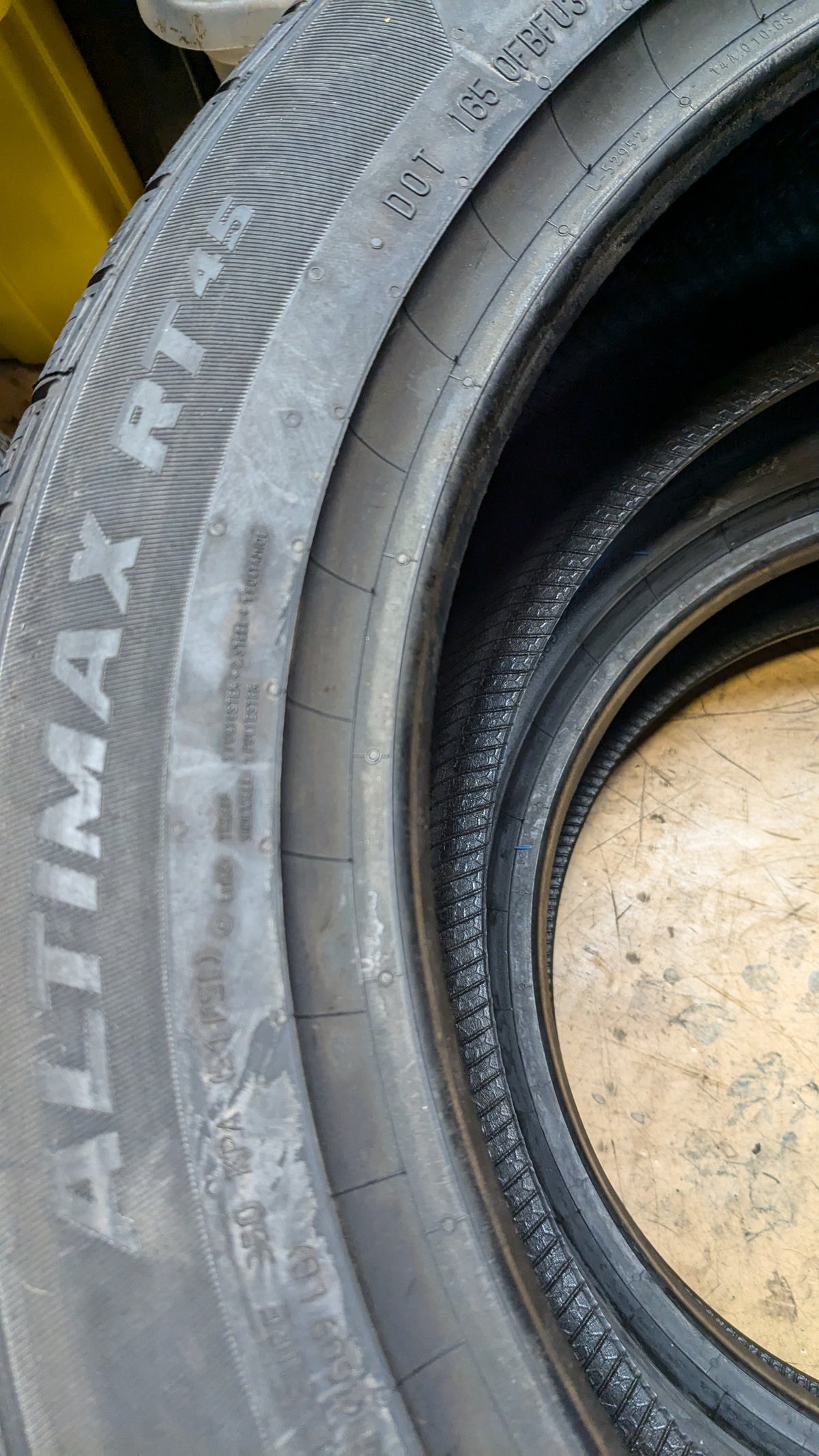 GENERAL ALTIMAX RT45 BSW P 235 50 18 97H ALL SEASON TIRE 15576560000