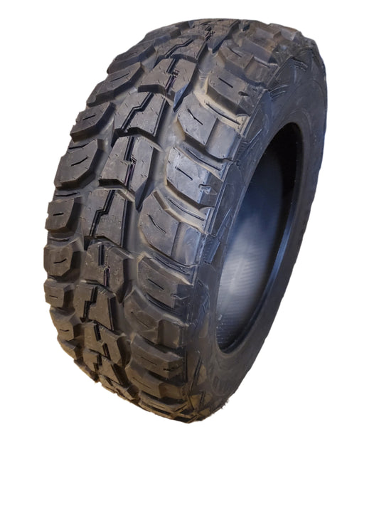 NOS KUMHO ROAD VENTURE M/T BSW LT 37 13.5 22 123Q 10PLY MUD TIRE 2262593