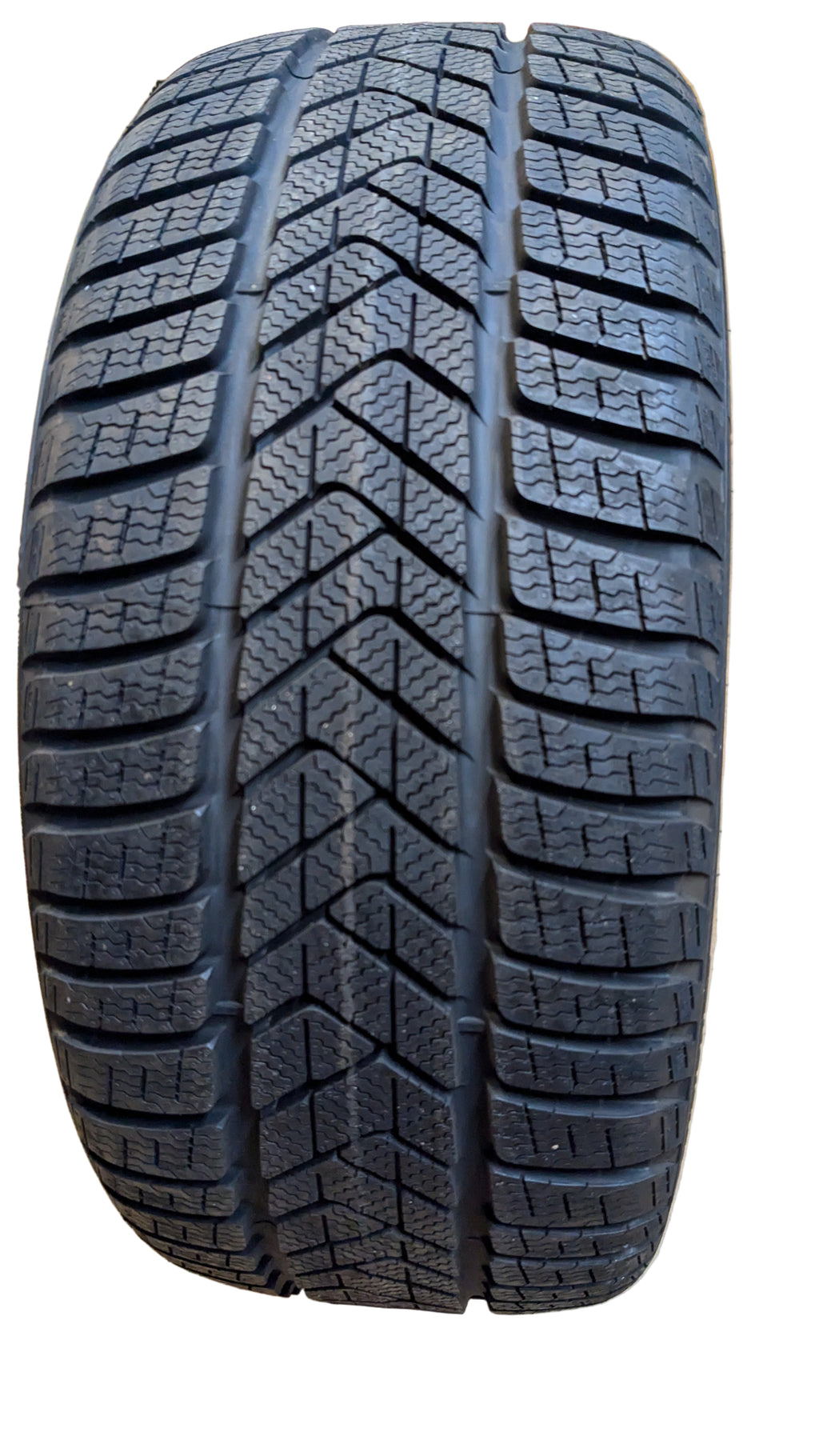 PIRELLI SOTTOZERO 3 BSW P 235 40 19 96V WINTER TIRE 2742600