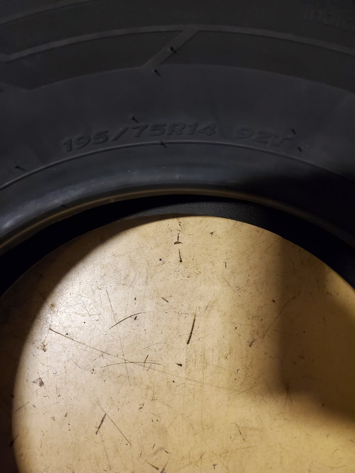 HANKOOK KINERGY ST BSW P 195 75 14 92T ALL SEASON TIRE 1022039