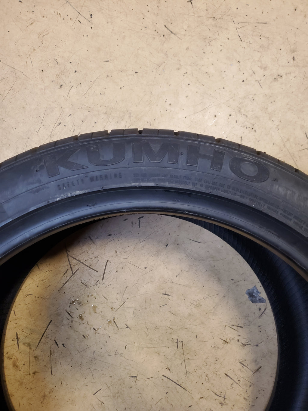 NOS KUMHO ECSTA LE SPORT BSW P 285 35 19 103Y XL ALL SEASON TIRE 2138493