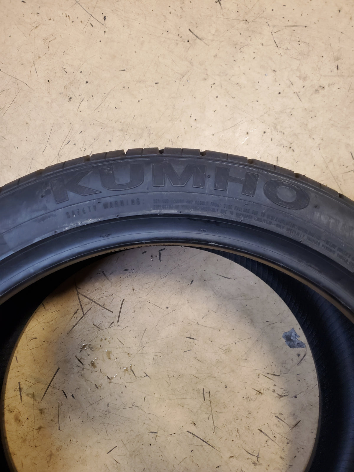 NOS KUMHO ECSTA LE SPORT BSW P 285 35 19 103Y XL ALL SEASON TIRE 2138493