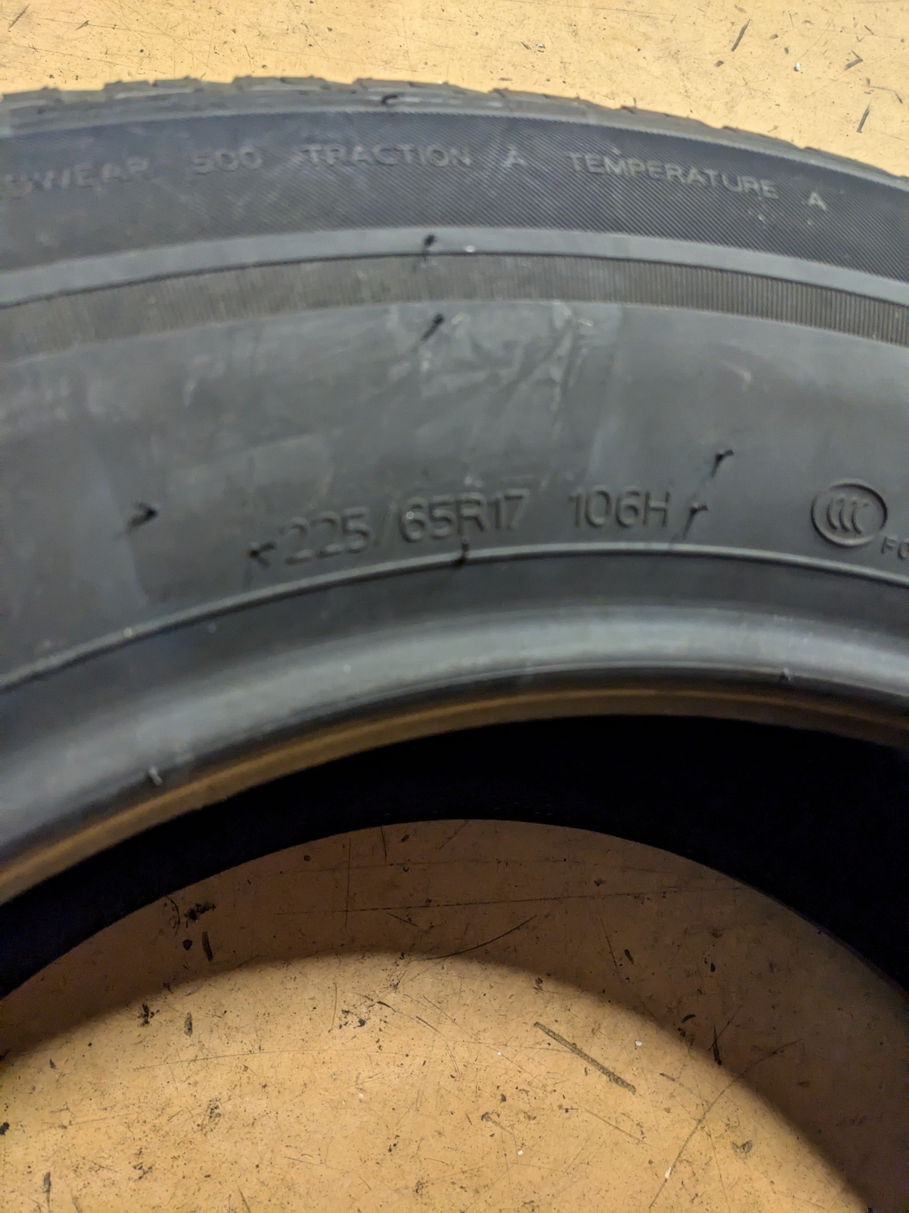 NOS HANKOOK KINERGY 4S2 X BSW P 225 65 17 106H XL ALL WEATHER TIRE 1025468