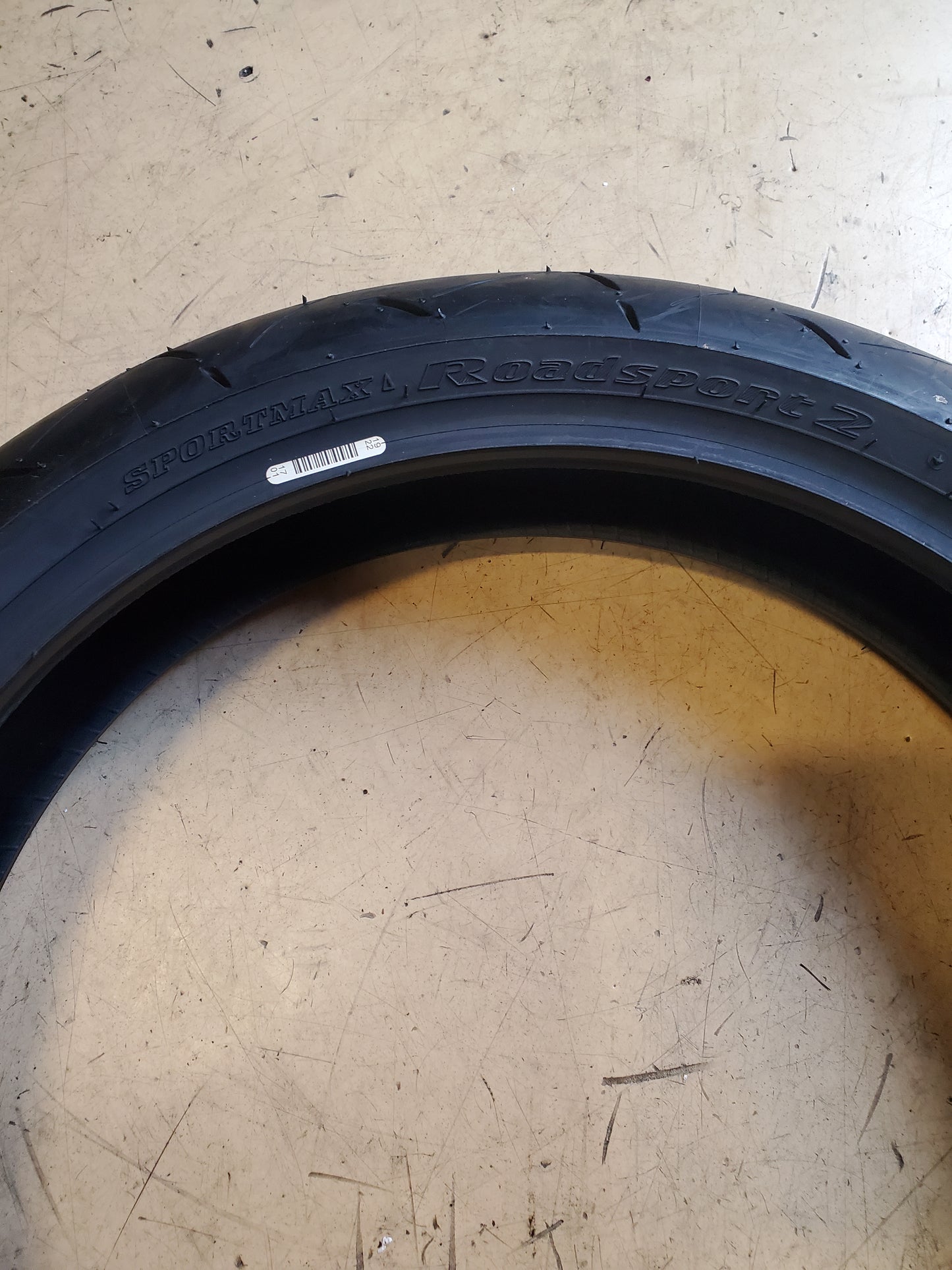 DUNLOP SPORTMAX ROADSPORT 2 120 70 17 58W MOTORCYCLE TIRE 45238704