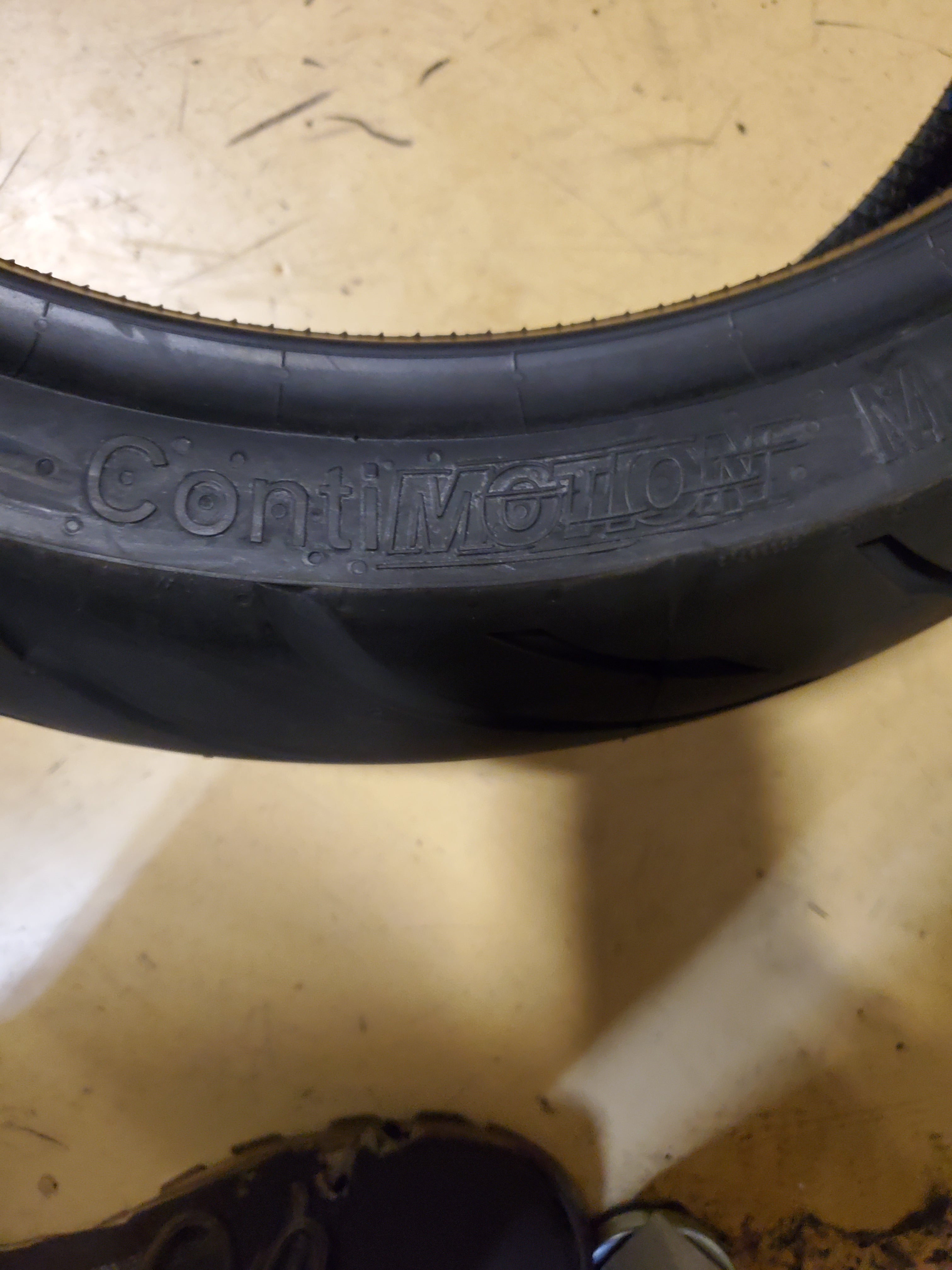 CONTINENTAL CONTIMOTION BSW 180 55 17 73W REAR MOTORCYCLE TIRE 02550200000