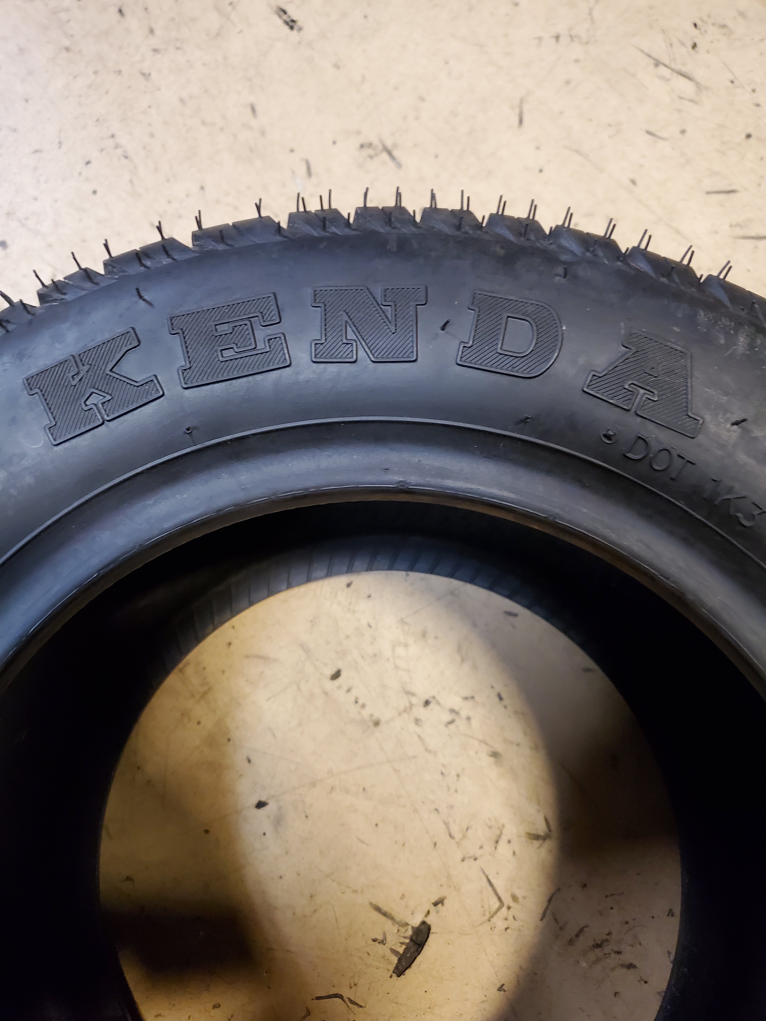 KENDA PRO TOUR BSW  205 50 10 4PLY GOLF TIRE 103991025B1