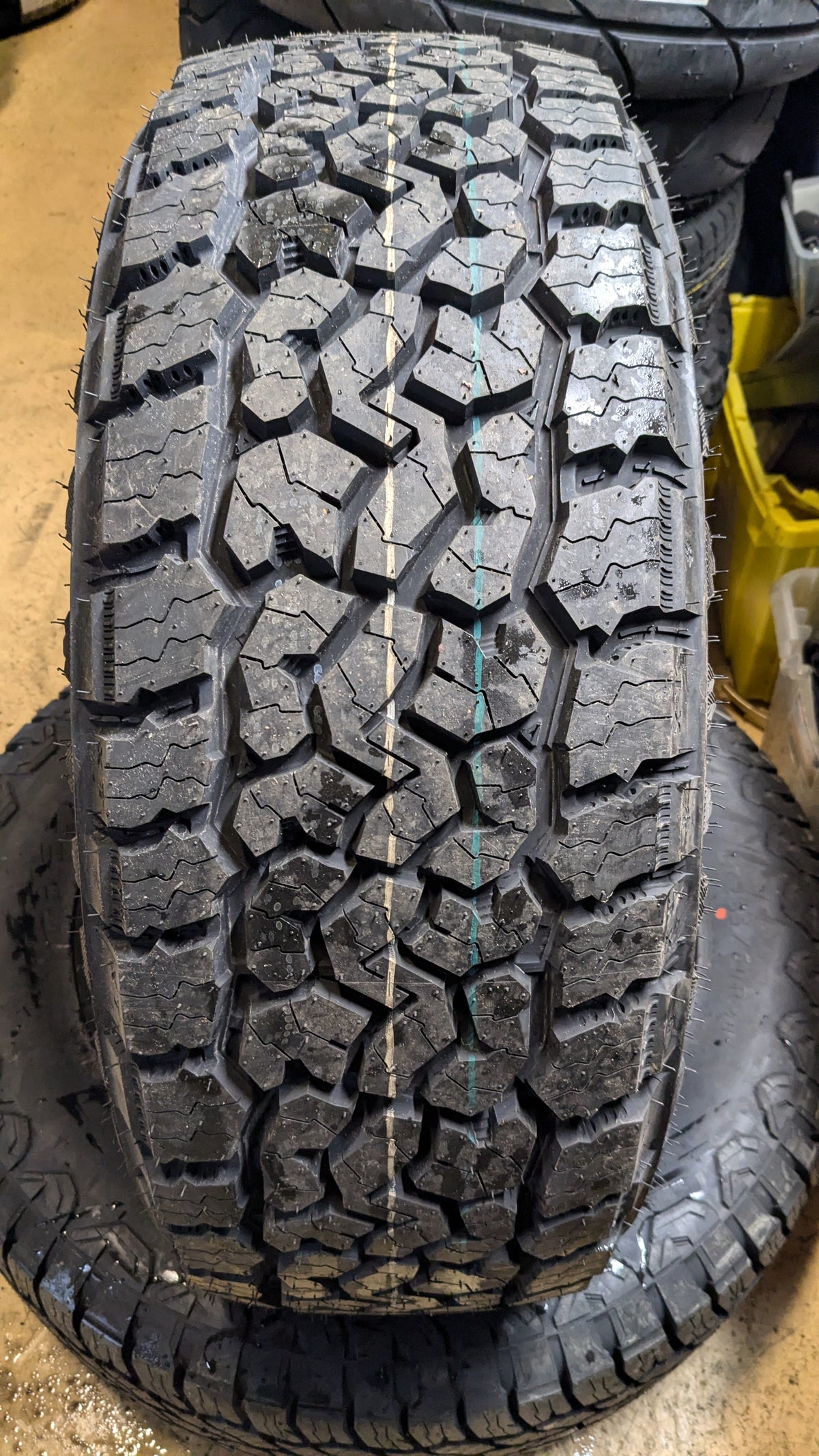 COSMO GRIPIT XT BSW P 265 70 17 123/120S 10PLY ALL TERRAIN TIRE I0129061