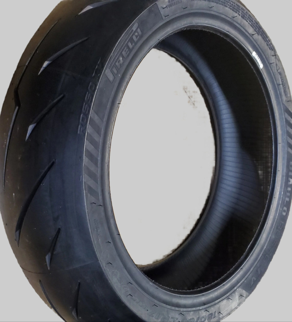 PIRELLI DIABLO ROSSO IV 180 60 17 75W REAR MOTORCYCLE TIRE 3979500