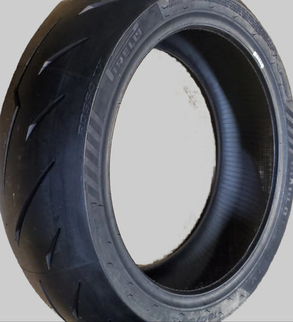 PIRELLI DIABLO ROSSO IV 180 60 17 75W REAR MOTORCYCLE TIRE 3979500