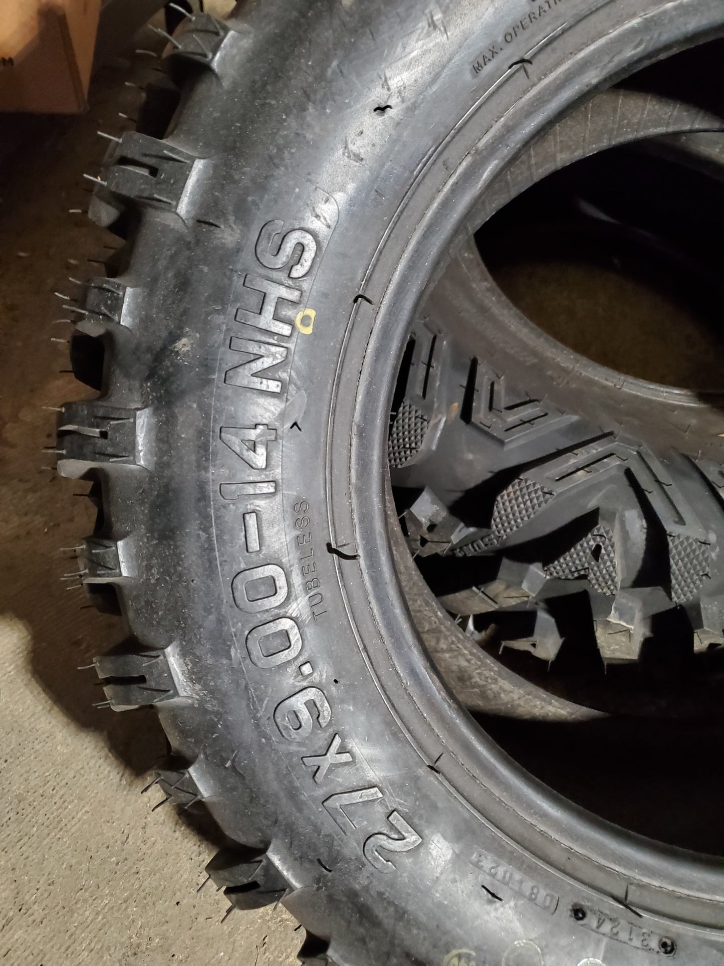 GBC DIRT COMMANDER BSW AT 27 9 14 8PLY ATV/UTV TIRE AE142709DC