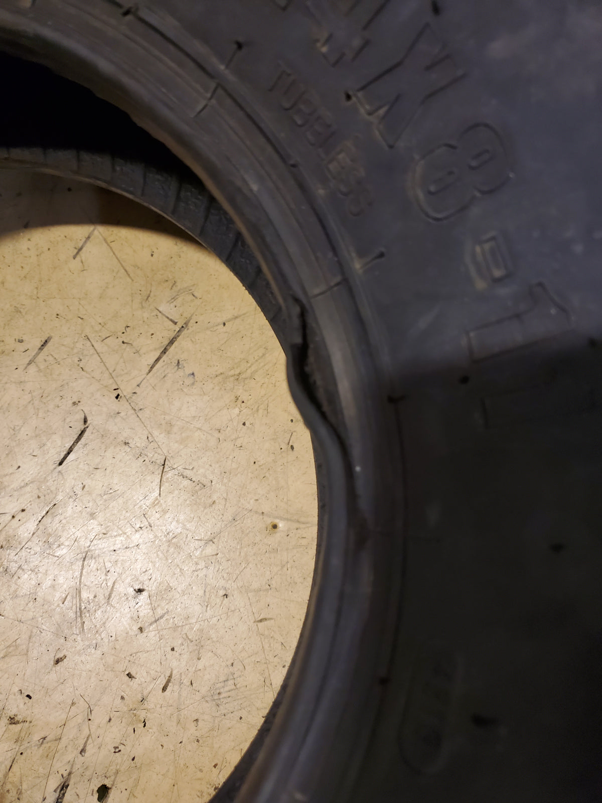 DAMAGED NOS SUNF A033 BSW AT 24 8 11 65J 6PLY ATV/UTV TIRE MSA033240811