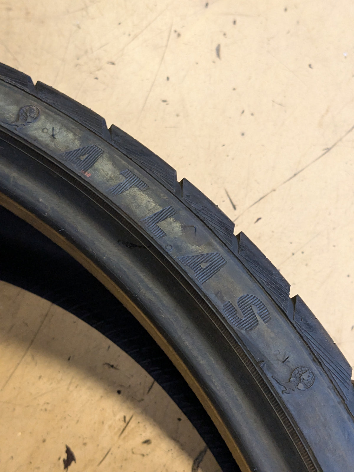 ATLAS FORCE UHP P 295 25 28 103V XL ALL SEASON TIRE 221017257
