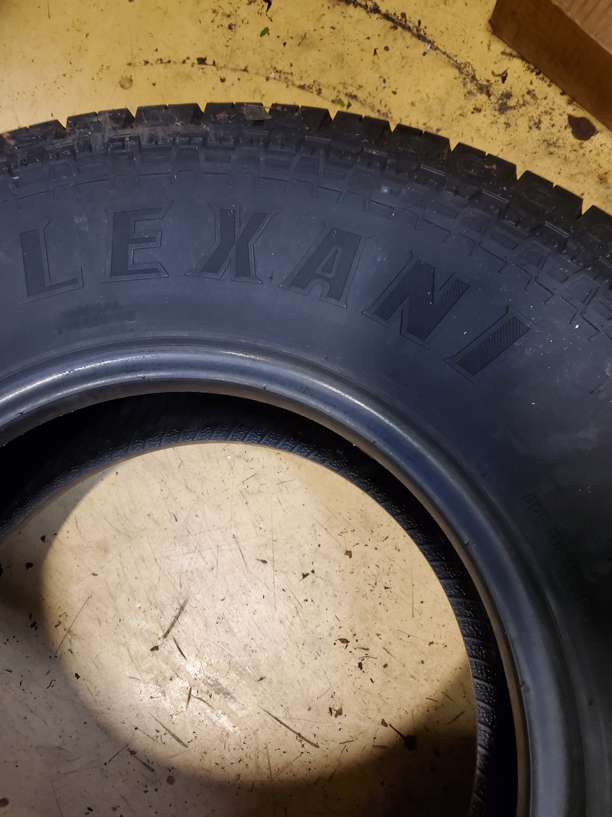 2 LEXANI TERRAIN BEAST AT BSW LT 31 10.5 15 109S 6PLY ALL TERRAIN TIRE LXSTAT1510500
