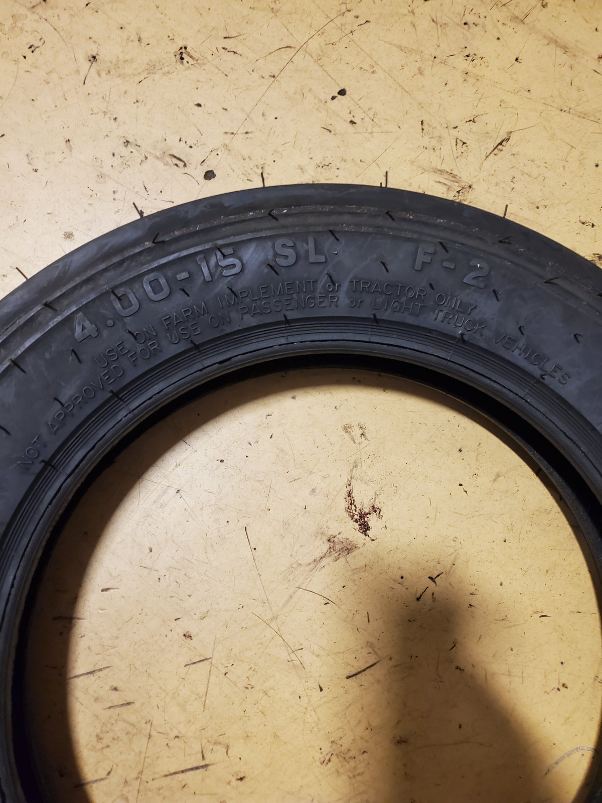 CARLISLE FARM SPECIALIST F-2 BSW 4 15 4PLY FARM TIRE 52F230