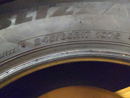 BRIDGESTONE BLIZZAK DM-V2 P 245 65 17 107S SL WINTER TIRE 16168