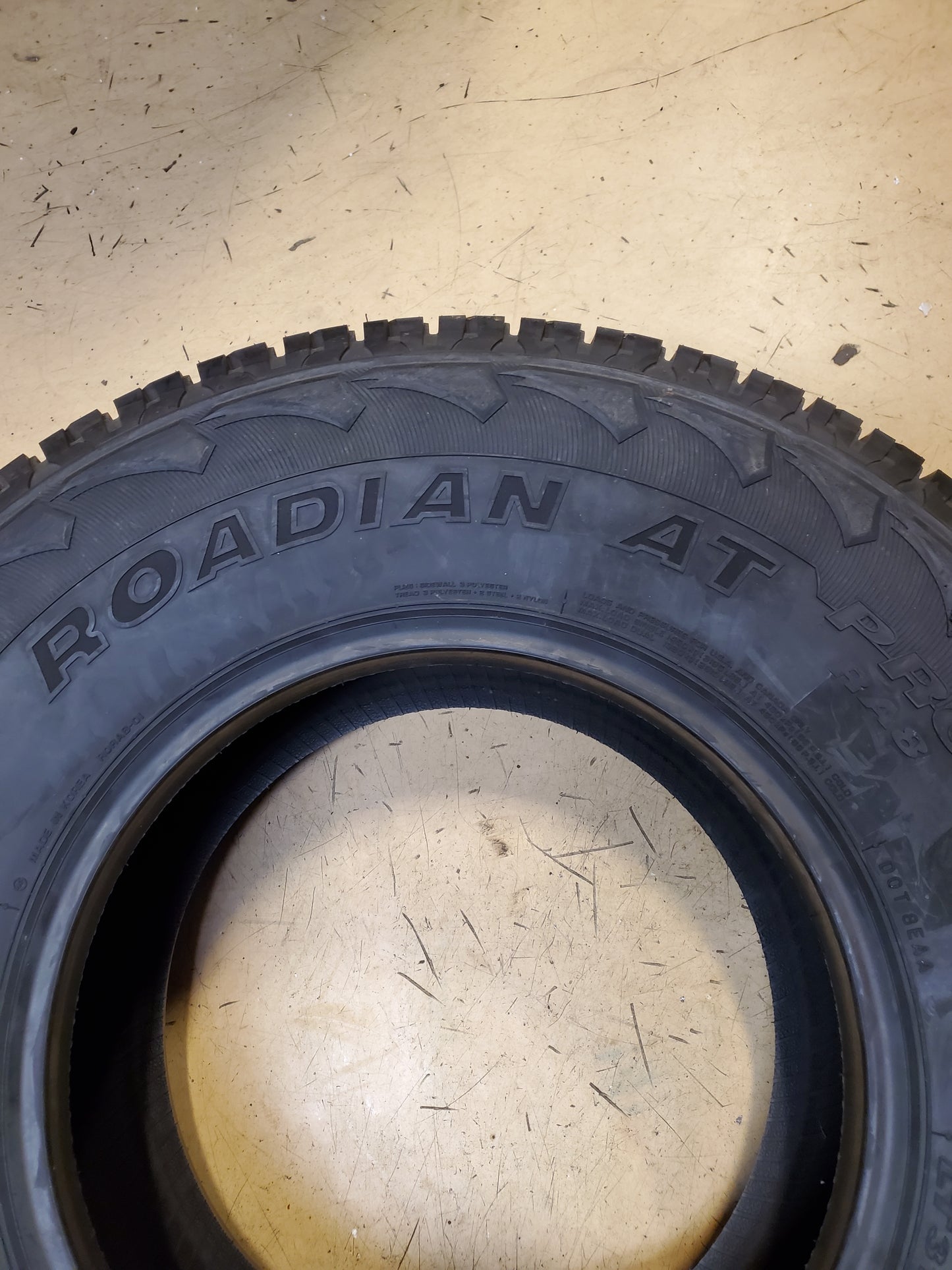 NEXEN ROADIAN AT PRO RA8 LT 315 70 17 121/118S 10PLY ALL TERRAIN TIRE 16283NXK