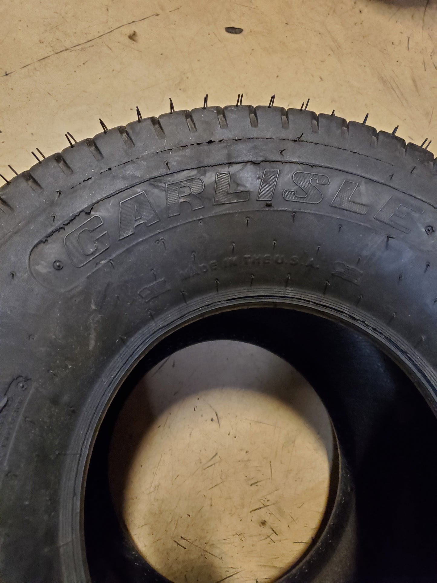 CARLISLE ULTRA TRAC BSW 26.5 14 12 106R 4PLY LAWN TIRE 529386