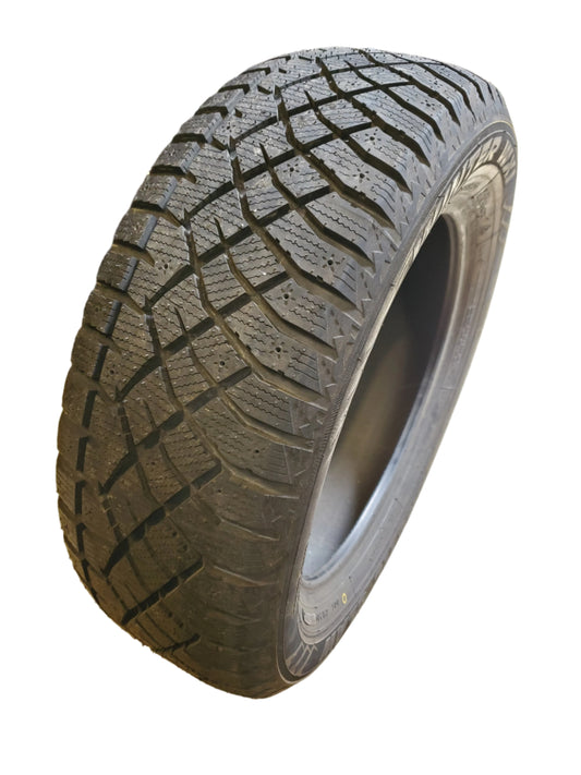 VANGUARD ARCTIC CLAW WXI BSW P 205 60 16 92T WINTER TIRE ARC51