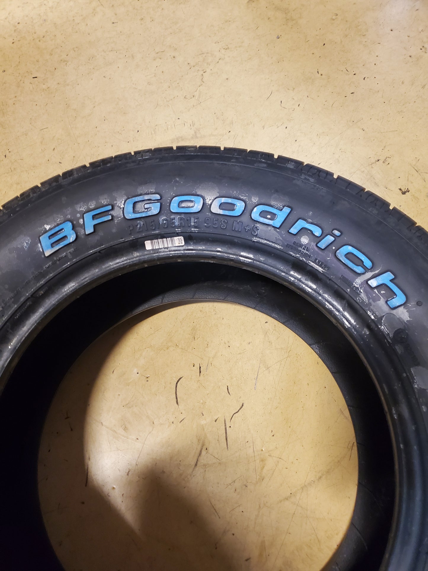 BFGOODRICH RADIAL T/A RWL P 215 65 15 95S ALL SEASON TIRE 15015