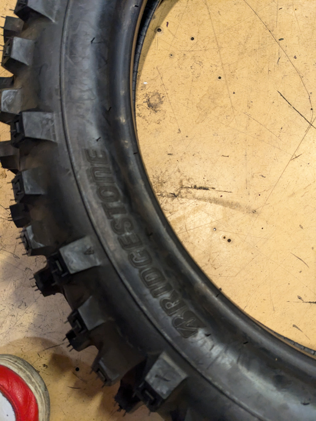 NEW OLD STOCK BRIDGESTONE BATTLECROSS ENDURO E50 BSW 120 90 18 65P REAR MOTORCYCLE TIRE 011452