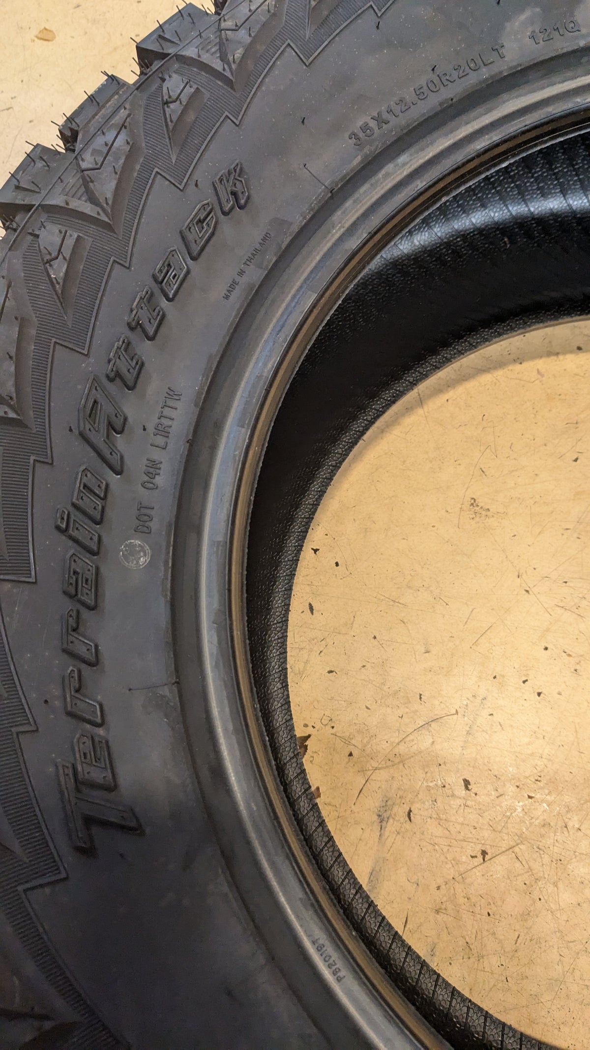AMP TERRAIN ATTACK R/T BSW LT 35 12.5 20 121Q 10PLY PERFORMANCE LT TIRE 35125020AMPRTE
