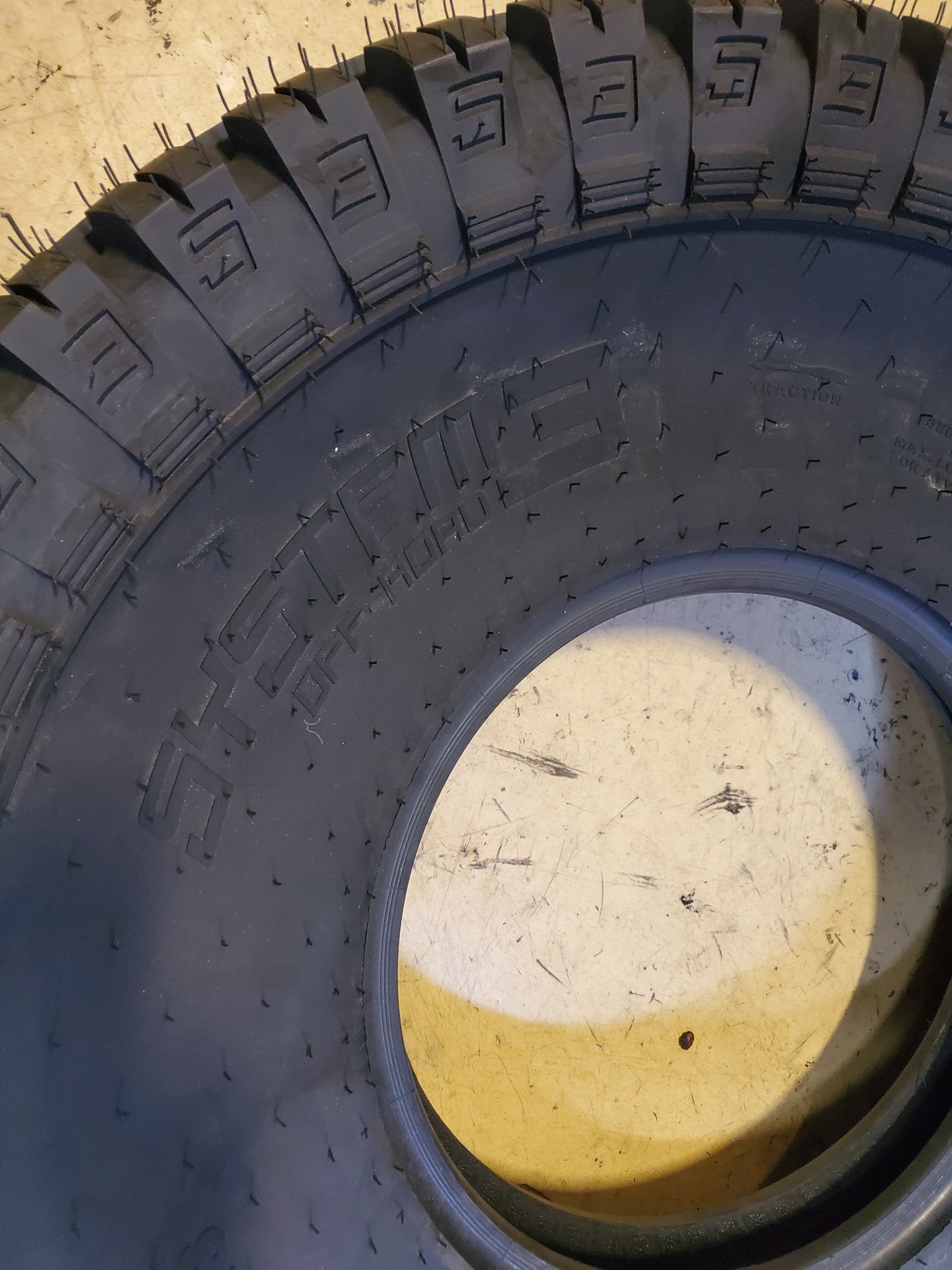 SYSTEM 3 RX600 BSW UT 37 10 15 10PLY ATV/UTV TIRE 109542FS