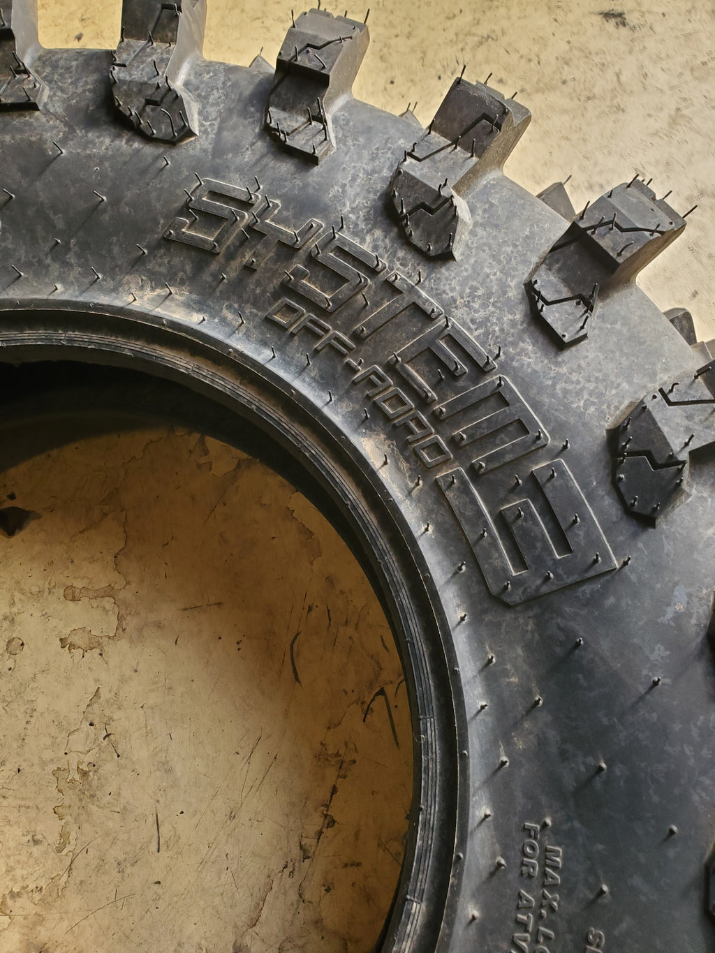 SYSTEM 3 XTR 370 BSW  37 10 18 8PLY ATV/UTV TIRE S30777